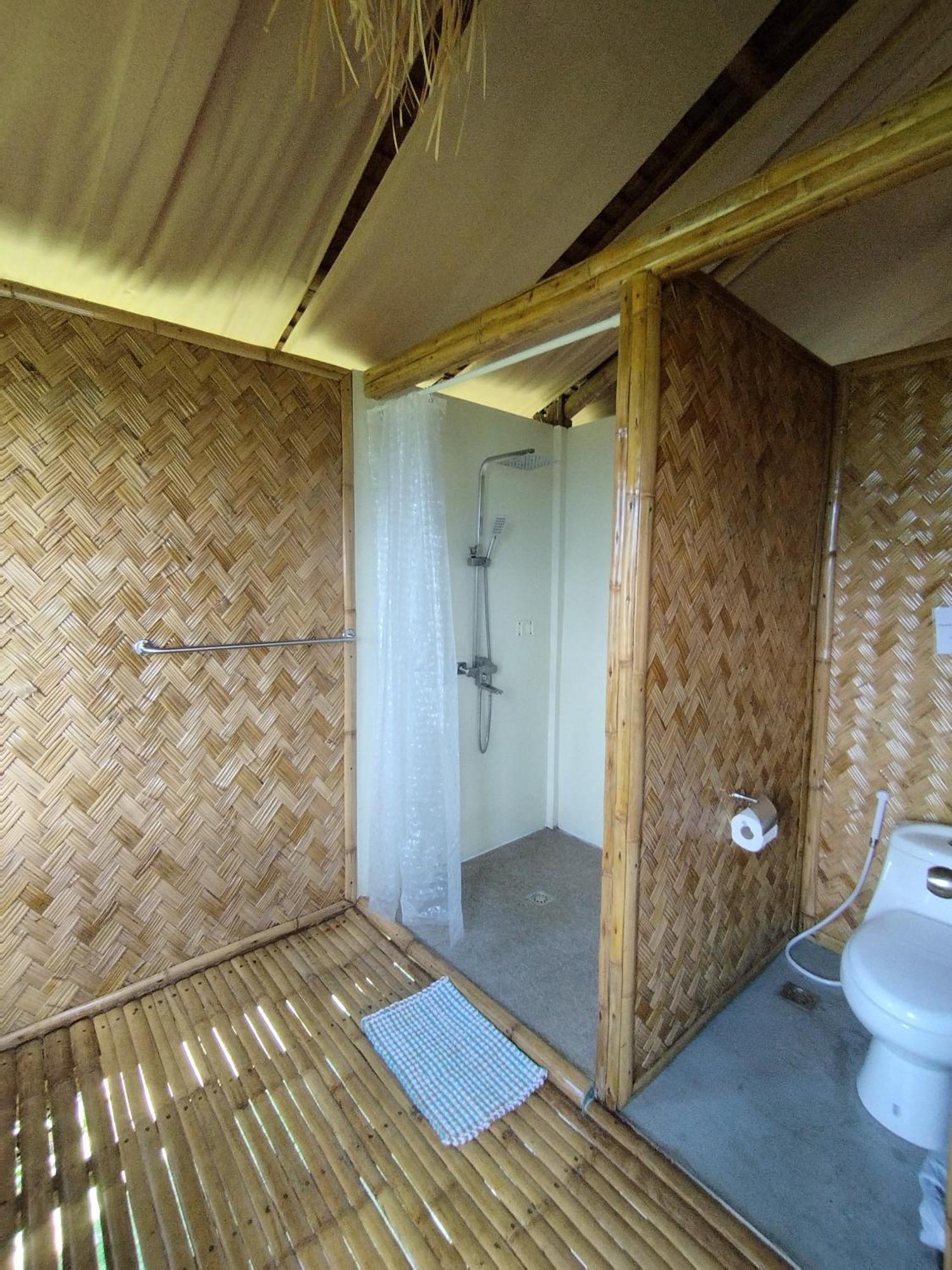 Ocean Green Eco Lodge Puerto Princesa Exteriör bild