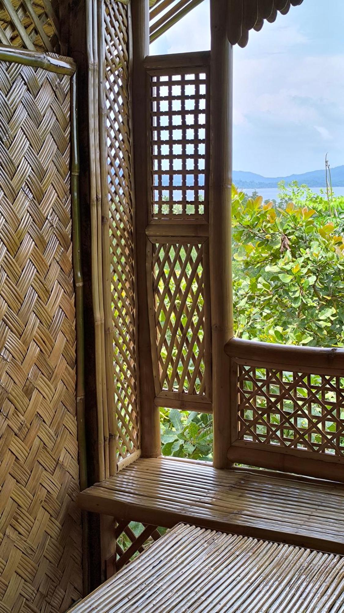 Ocean Green Eco Lodge Puerto Princesa Exteriör bild
